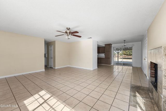 36868 95th Street, Littlerock, CA 93543