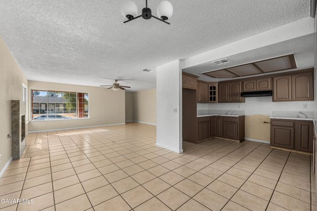 36868 95th Street, Littlerock, CA 93543