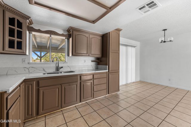 36868 95th Street, Littlerock, CA 93543