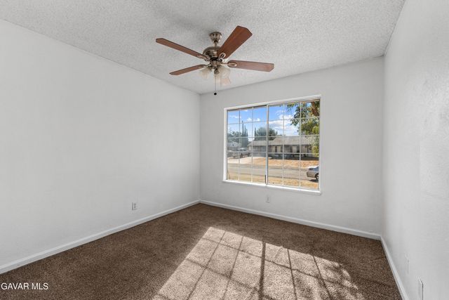 36868 95th Street, Littlerock, CA 93543