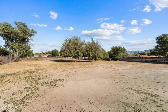 36868 95th Street, Littlerock, CA 93543
