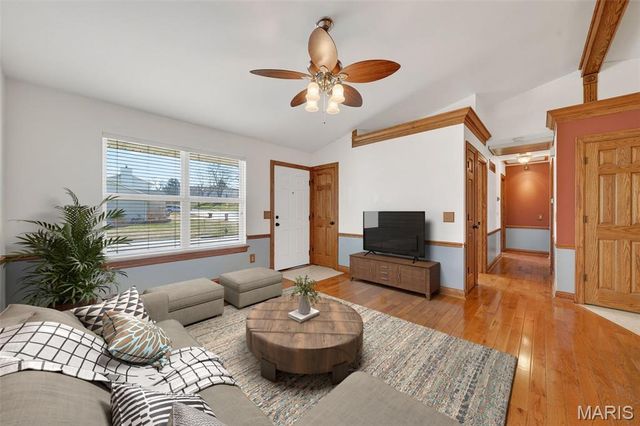 1401 Westin Drive, St Peters, MO 63303