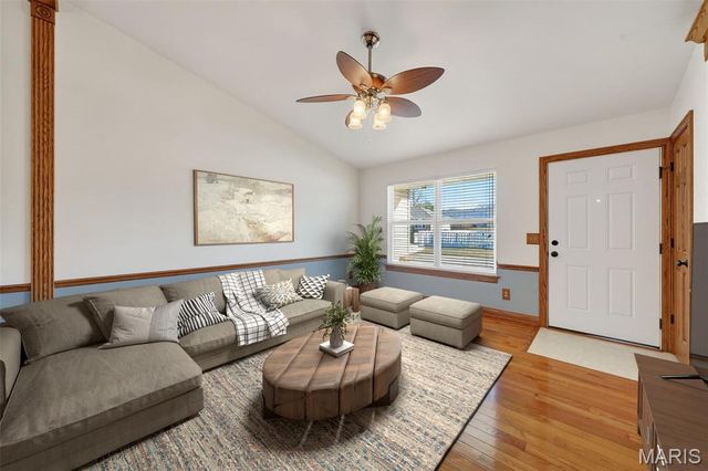 1401 Westin Drive, St Peters, MO 63303