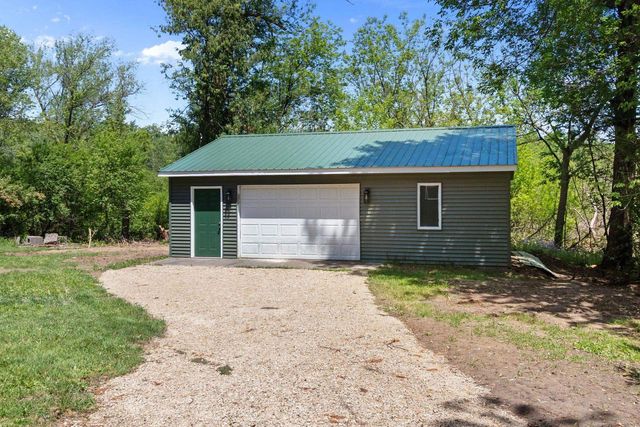 616 W MAIN STREET, Wautoma, WI 54982