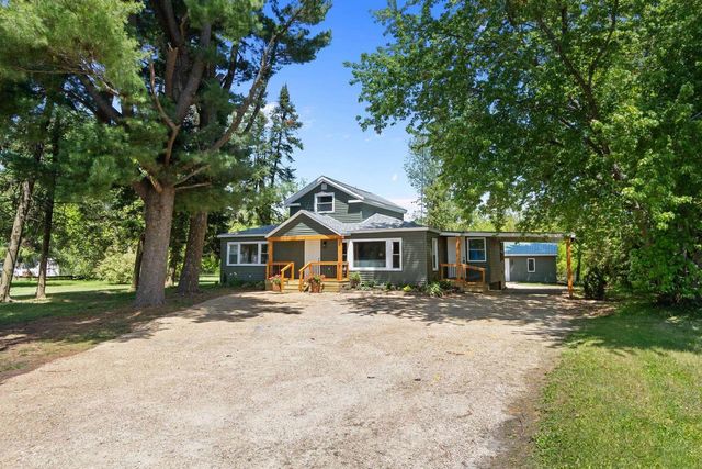 616 W MAIN STREET, Wautoma, WI 54982
