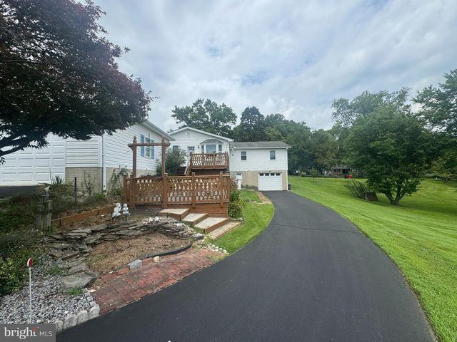 1405 WILDWOOD DR, Fallston, MD 21047