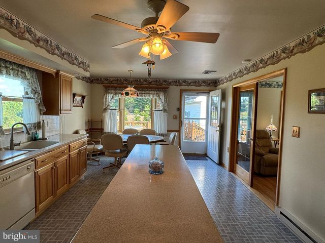 1405 WILDWOOD DR, Fallston, MD 21047