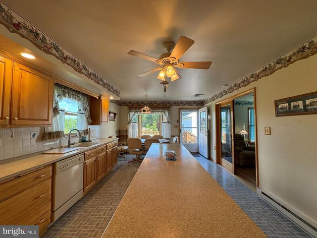 1405 WILDWOOD DR, Fallston, MD 21047