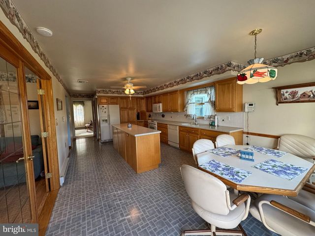 1405 WILDWOOD DR, Fallston, MD 21047
