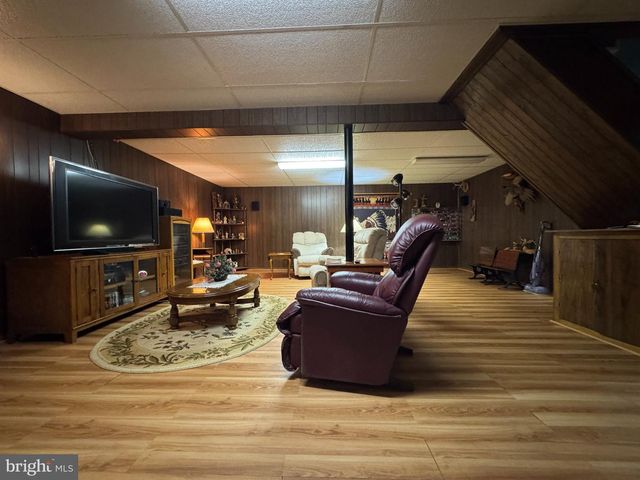 1405 WILDWOOD DR, Fallston, MD 21047