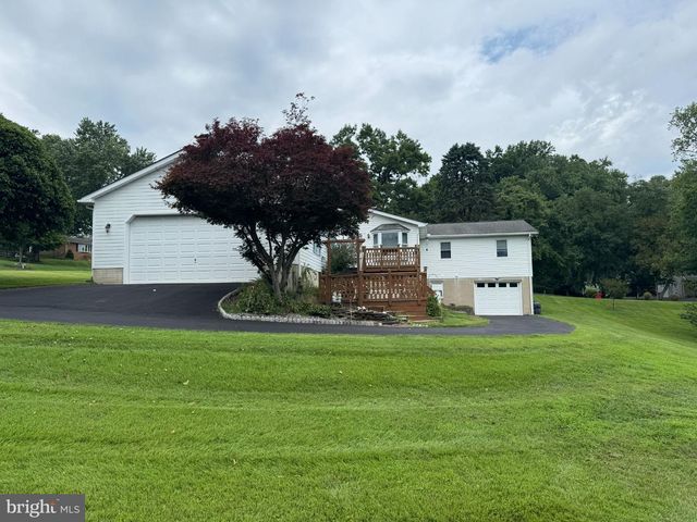 1405 WILDWOOD DR, Fallston, MD 21047