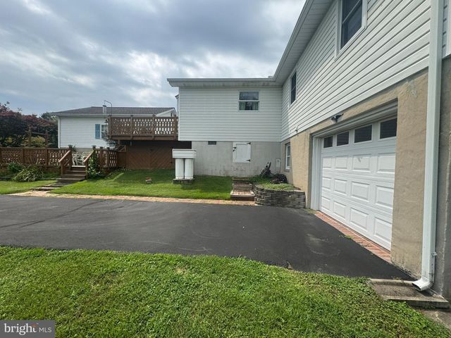1405 WILDWOOD DR, Fallston, MD 21047
