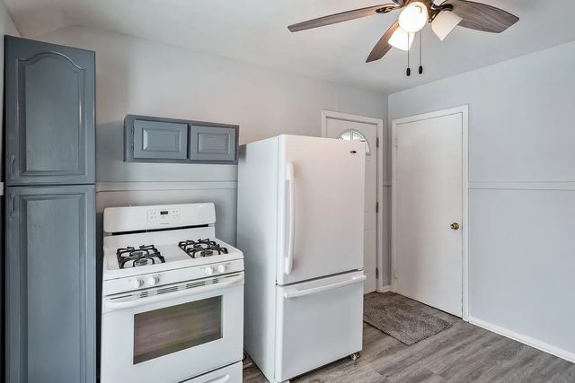 1003 E Hosmer Street, Loves Park, IL 61111