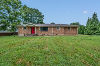 706 Glen Oaks Dr, Mount Juliet, TN 37122