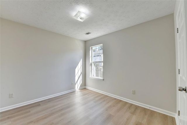 3900 Safehaven Drive, Lawrenceville, GA 30044