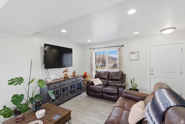 184 S RANCH RD, Grantsville, UT 84029