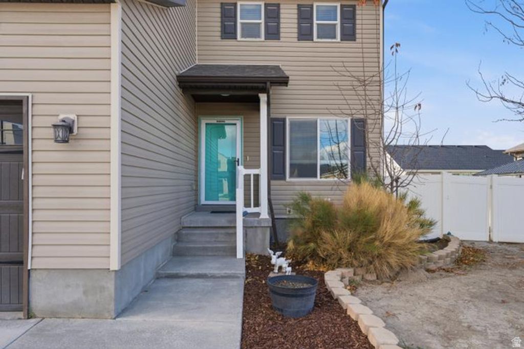 184 S RANCH RD, Grantsville, UT 84029