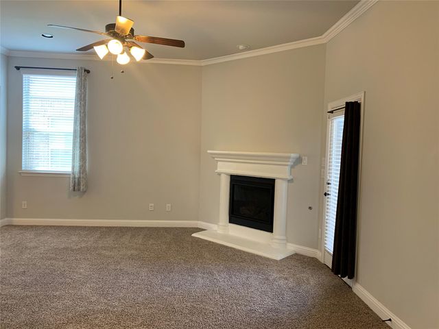 437 Mistflower Springs DR, Leander, TX 78641