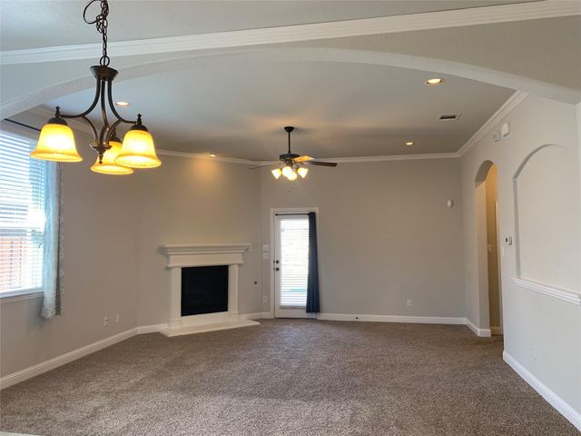 437 Mistflower Springs DR, Leander, TX 78641