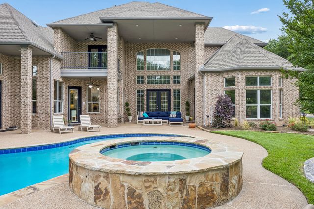1323 Steeple Chase Lane, Aledo, TX 76008