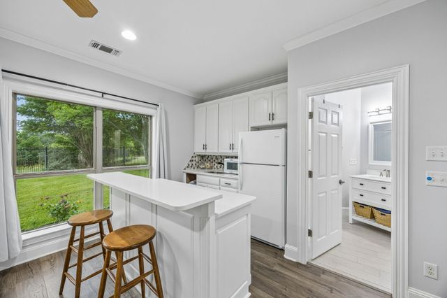 1323 Steeple Chase Lane, Aledo, TX 76008