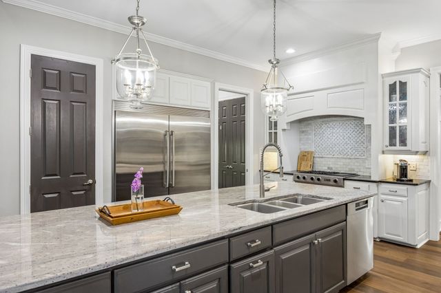 1323 Steeple Chase Lane, Aledo, TX 76008