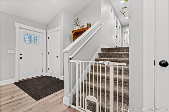 1060 Chicago Drive, Blue Lake Twp, MI 49461