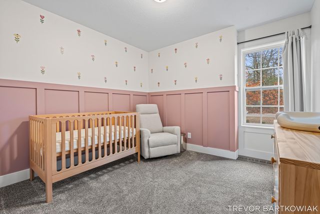 1060 Chicago Drive, Blue Lake Twp, MI 49461