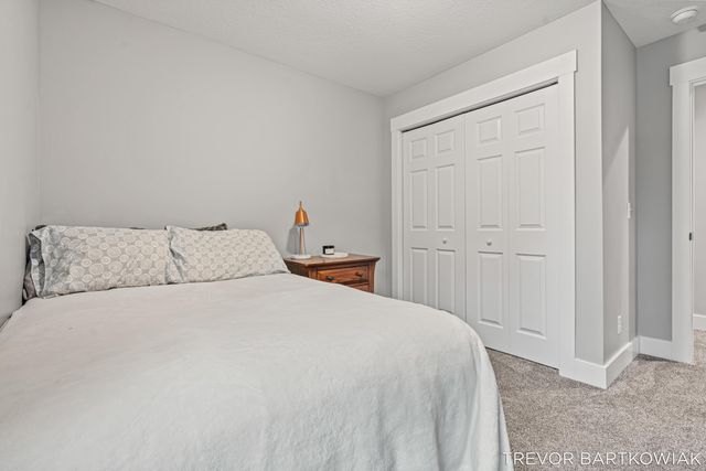 1060 Chicago Drive, Blue Lake Twp, MI 49461