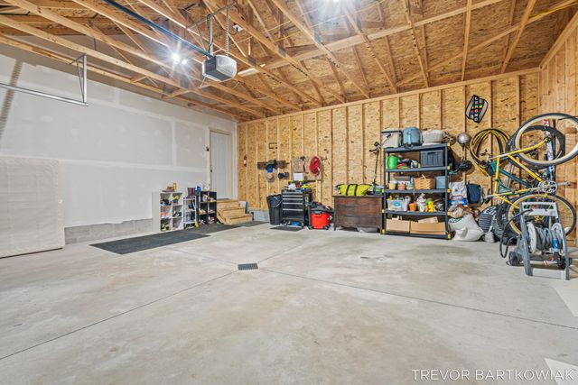 1060 Chicago Drive, Blue Lake Twp, MI 49461