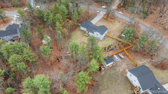 1060 Chicago Drive, Blue Lake Twp, MI 49461