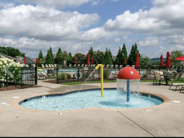 3544 Burgate Trl, Thompsons Station, TN 37179