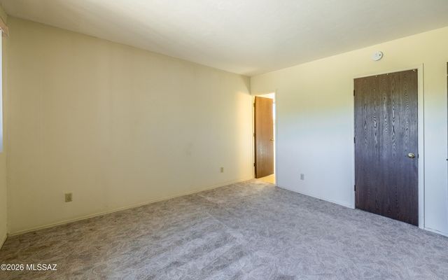 1420 S Corsica Place, Tucson, AZ 85748