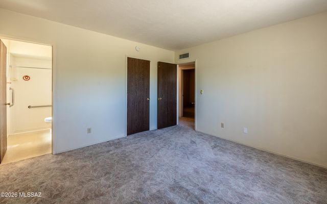 1420 S Corsica Place, Tucson, AZ 85748