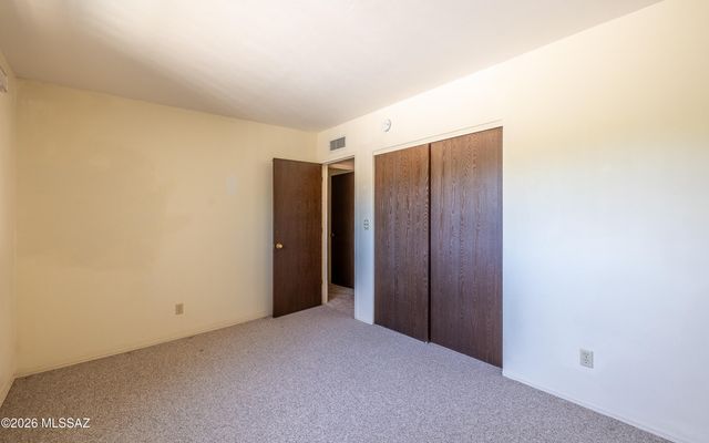 1420 S Corsica Place, Tucson, AZ 85748