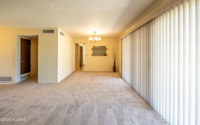 1420 S Corsica Place, Tucson, AZ 85748