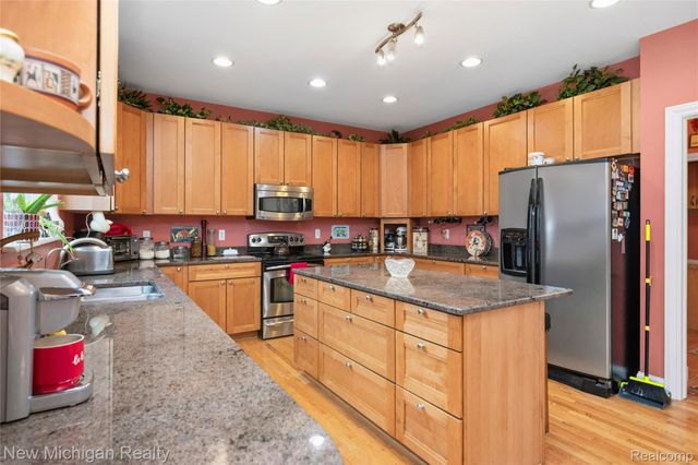 13445 Millie Court, Holly Township, MI 48442
