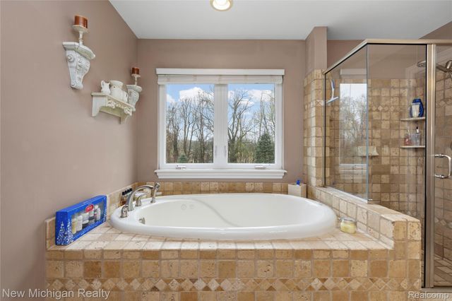 13445 Millie Court, Holly Township, MI 48442
