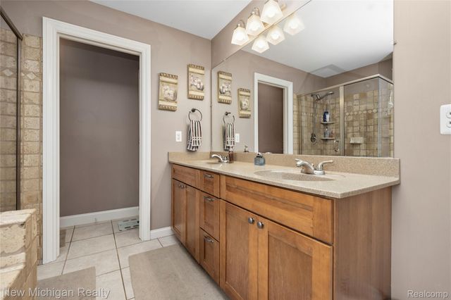 13445 Millie Court, Holly Township, MI 48442