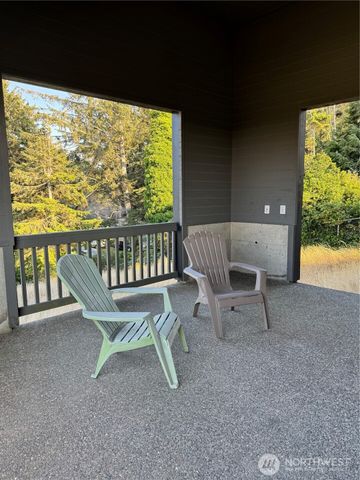 32108 J, Ocean Park, WA 98640