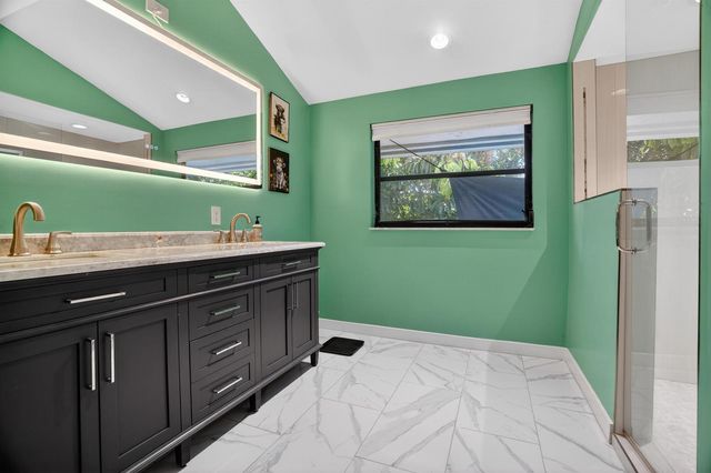 622 Mariners Way, Boynton Beach, FL 33435