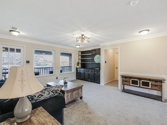 1110 Hills Creek Drive, Mckinney, TX 75072