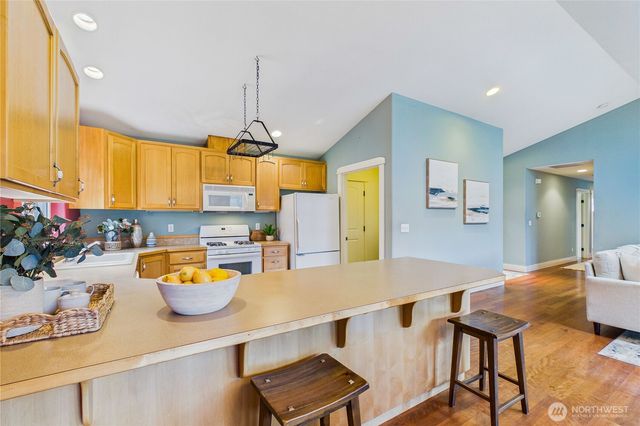 72 Meg's Way, Port Hadlock, WA 98339