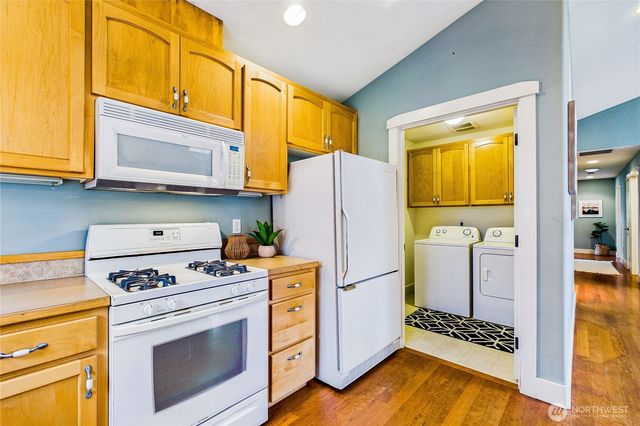 72 Meg's Way, Port Hadlock, WA 98339