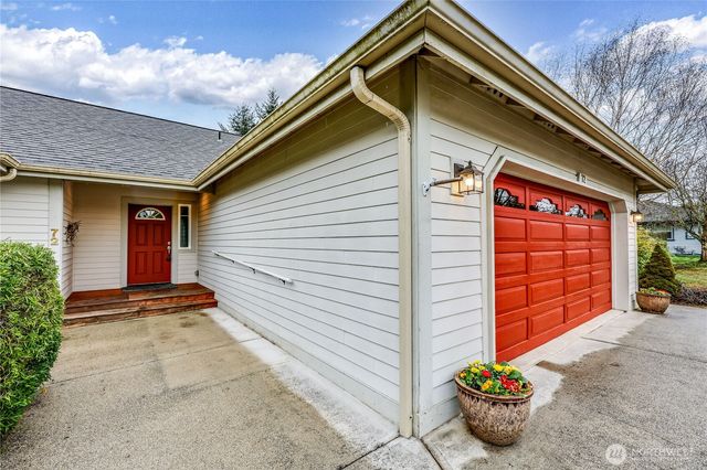 72 Meg's Way, Port Hadlock, WA 98339