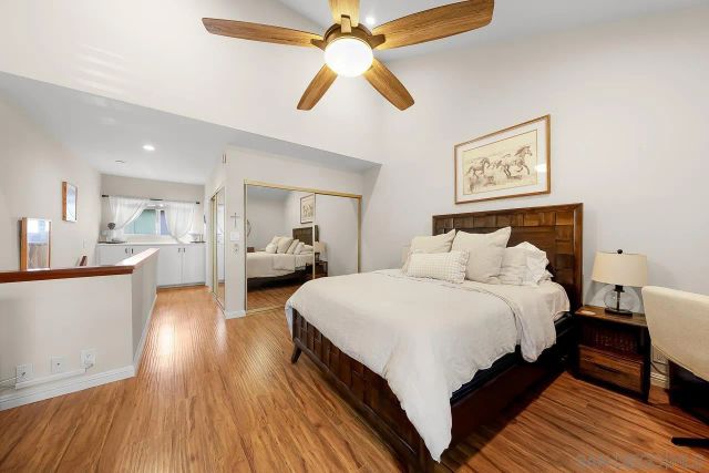 8726 Villa La Jolla Dr 74, La Jolla, CA 92037