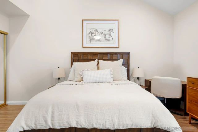 8726 Villa La Jolla Dr 74, La Jolla, CA 92037