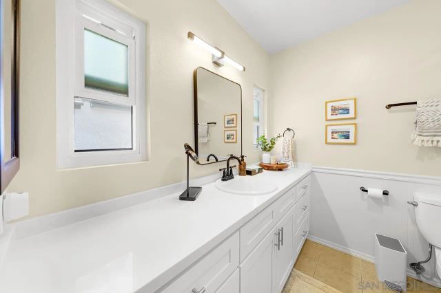 8726 Villa La Jolla Dr 74, La Jolla, CA 92037
