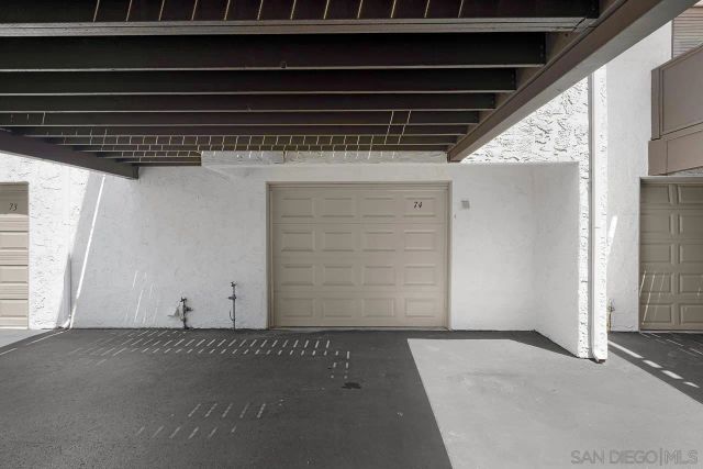 8726 Villa La Jolla Dr 74, La Jolla, CA 92037