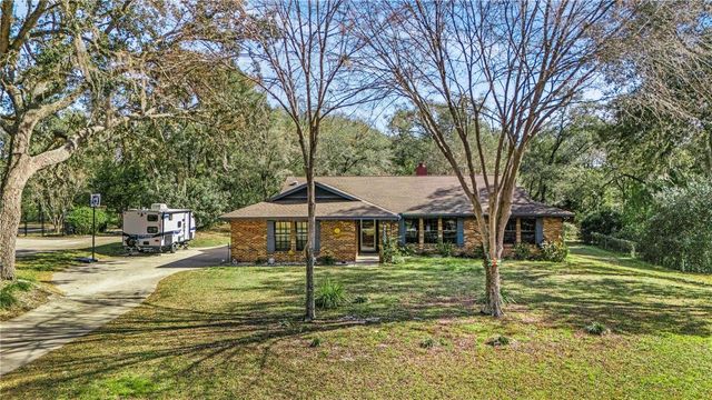 2417 S OAK PARK DRIVE, Deland, FL 32724